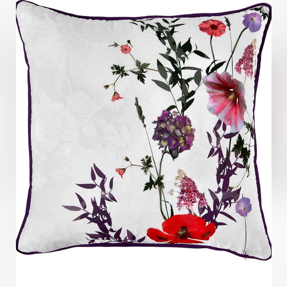 NEW! Ted Baker London Hedgerow Pillow 20 x 20 - Picture 1 of 5